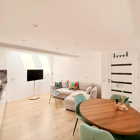 Ewelinas Altstudio Apartamento *